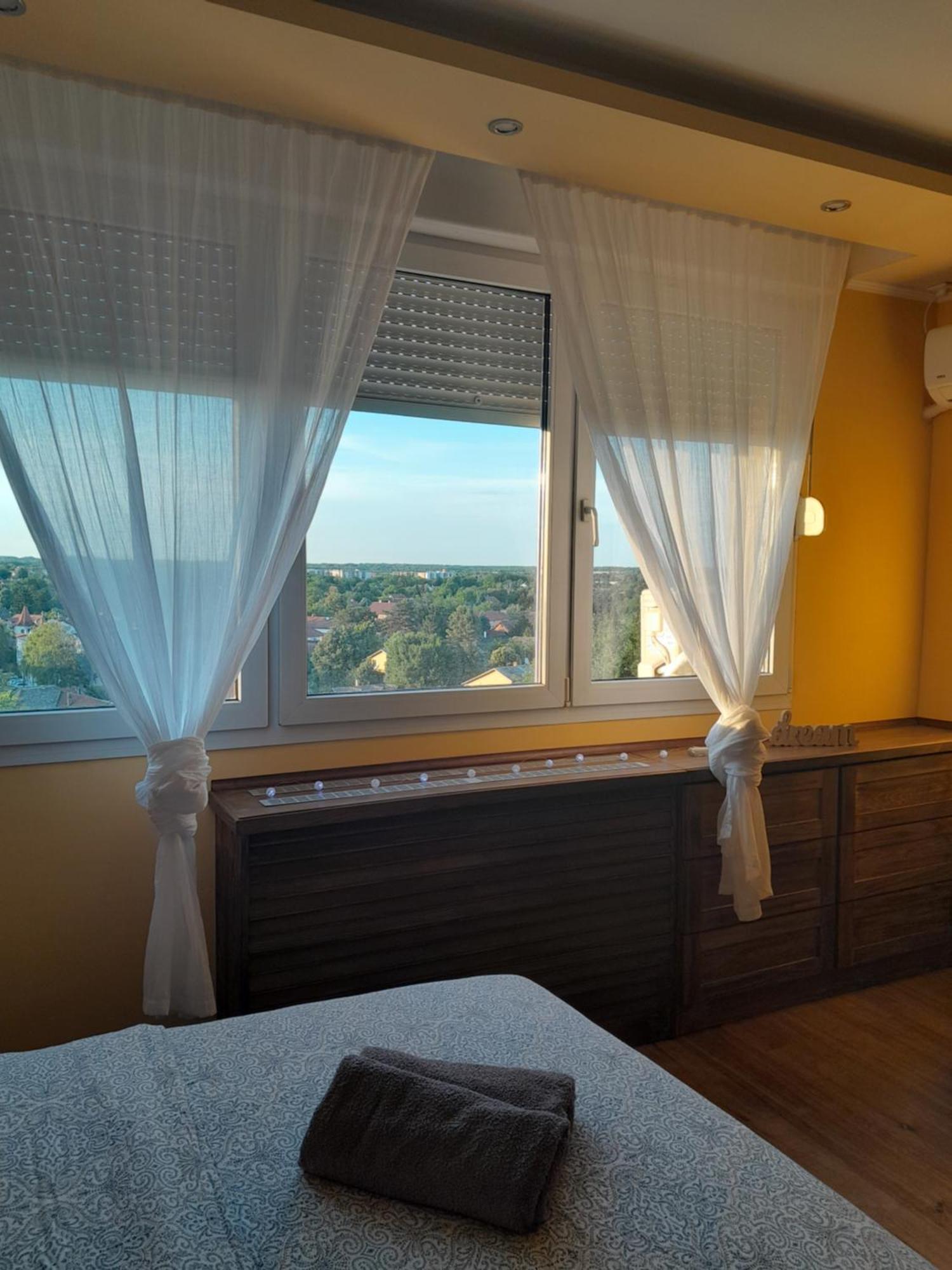 Lara Apartman Apartment Subotica Exterior foto
